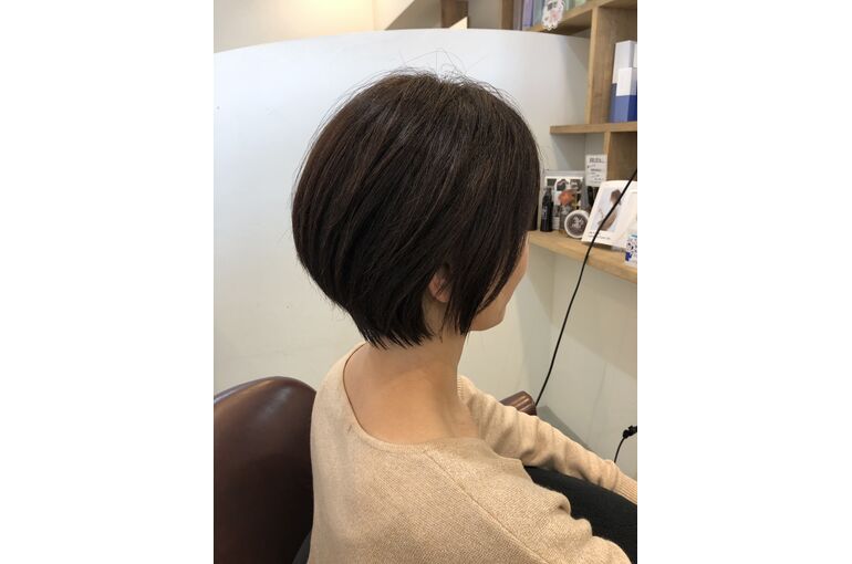 ショートヘア